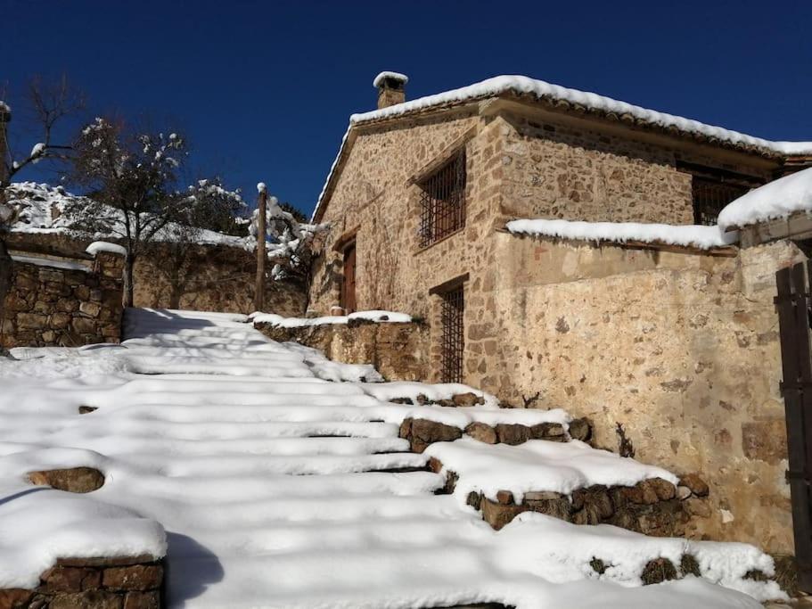Casa Junto A La Laguna Rubielos De Moravute21-029 Ferienhaus